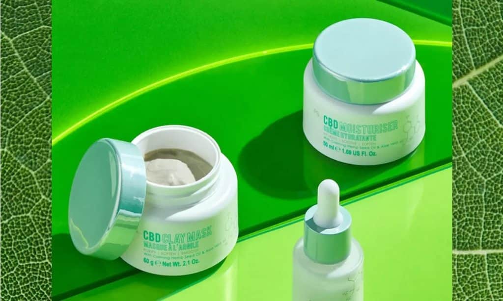 Cosméticos de Primark mejores qué algunos de primeras marcas