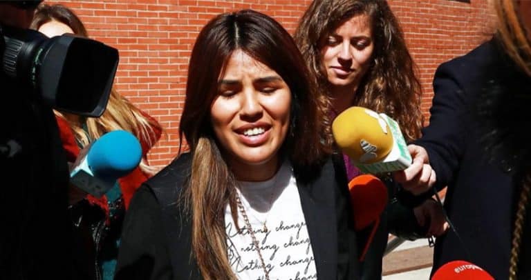 Isa Pantoja gasta un dineral en conseguir el hogar y la familia que nunca tuvo en Cantora