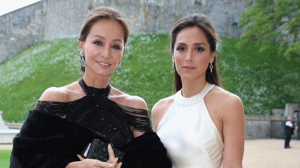 Tamara Falcó e Íñigo Onieva le hacen un grandioso regalo a Isabel Preysler que desata la polémica