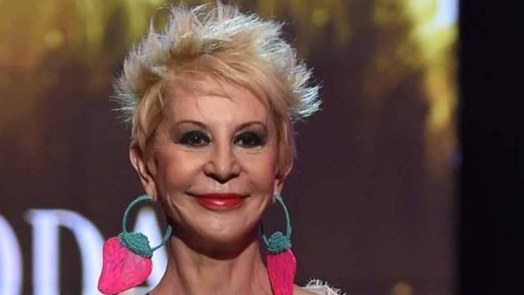 El trauma de Karmele Marchante: "Mi padre me pegaba cuando hablaba catalán" El trauma de Karmele Marchante: "Mi padre me pegaba cuando hablaba catalán"