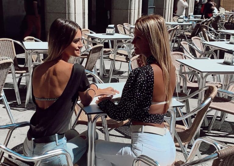 Aless Gibaja aclara y desvela: «Makoke va de amiga a los barcos»…