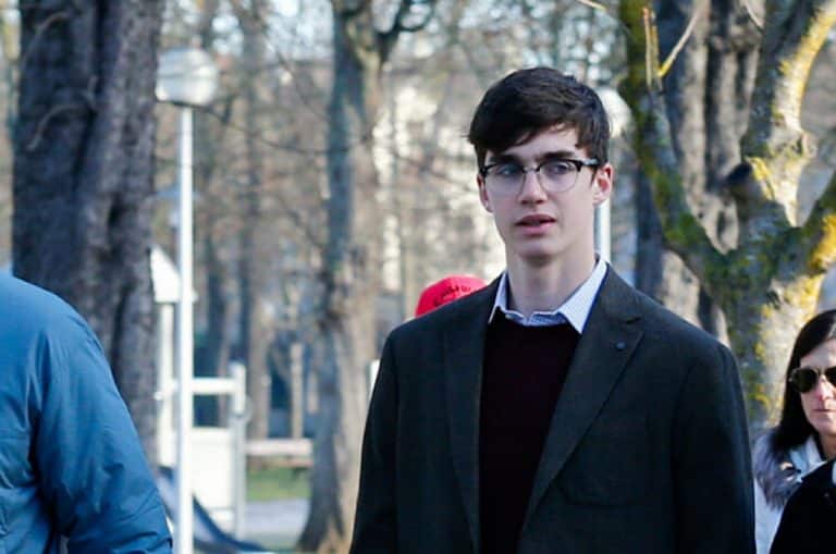 Pablo Urdangarin harto, estalla como nunca por su padre, Iñaki Urdangarin