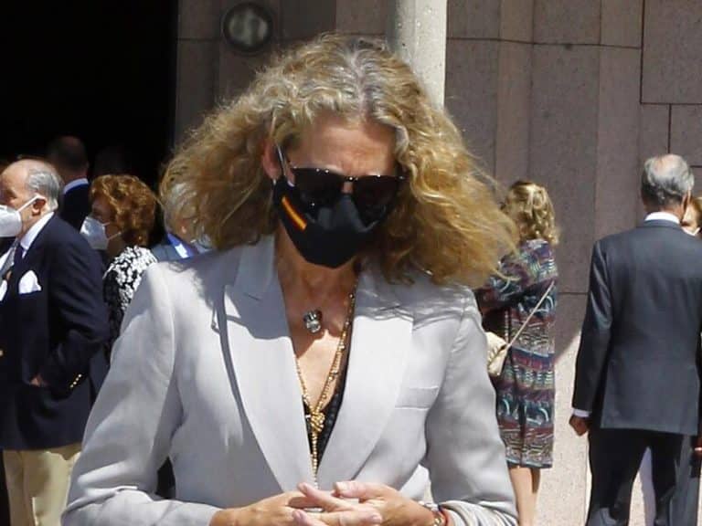 La Infanta Elena no desmiente las informaciones que apuntan a que se vacunó contra el Covid durante su visita a Abu Dabi