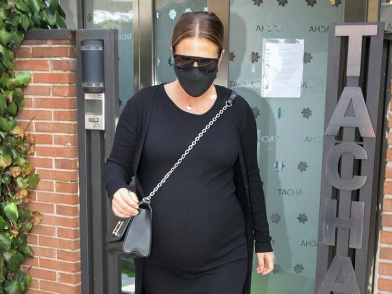Paula Echevarría volcada en su maternidad obvia las palabras que le dedica David Bustamante