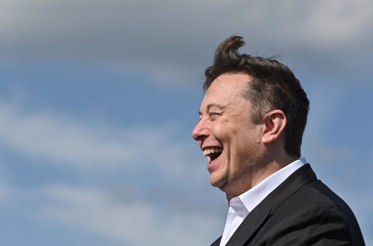 Elon Musk, el primer trillonario del mundo: así ha multiplicado su fortuna con la OPV de SpaceX