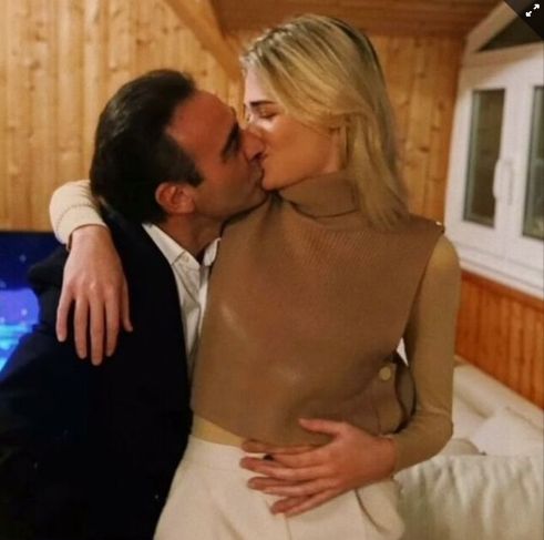 Campanas de boda y un bebé: Ana Soria y Enrique Ponce hacen saltar todas las alarmas