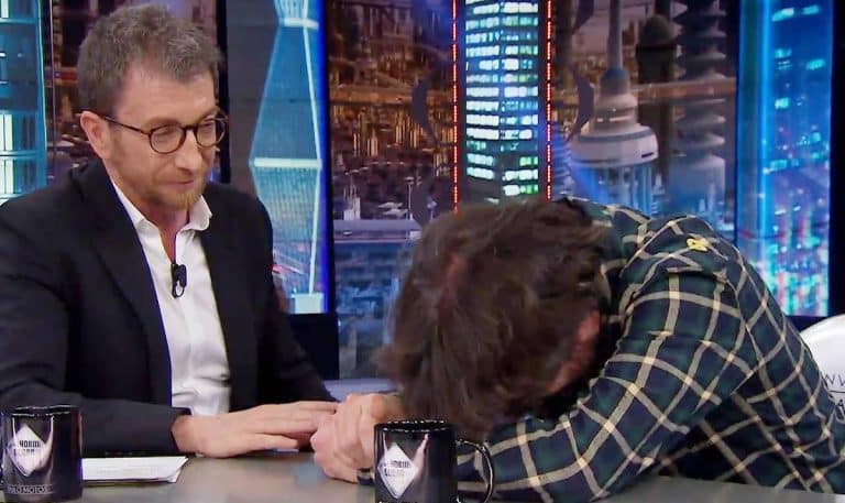 Jordi Évole sufre de nuevo un ataque de ‘cataplexia’ durante su visita en’El Hormiguero’
