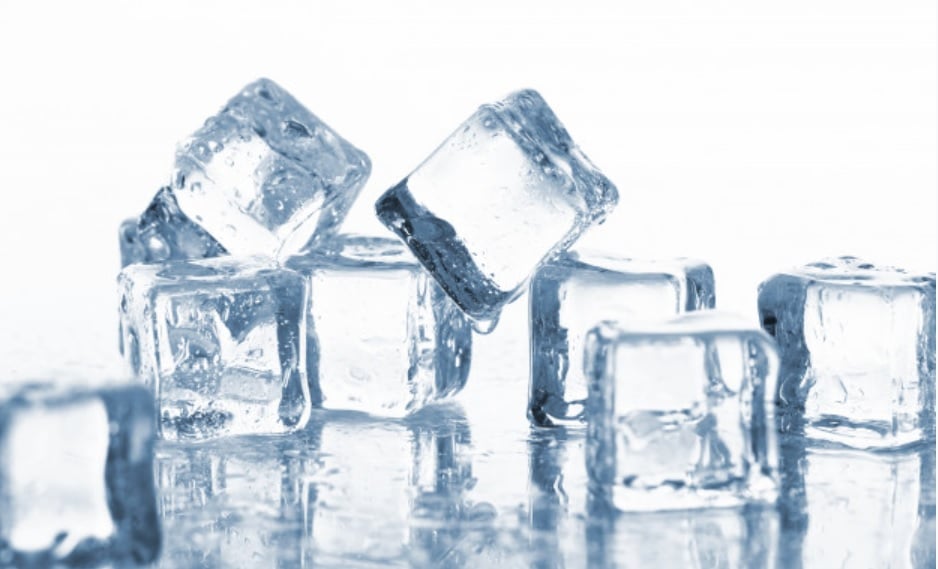 Trucos para que el esmalte de uñas seque rápido