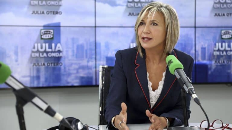 Julia Otero anuncia en su programa de radio que tiene cáncer