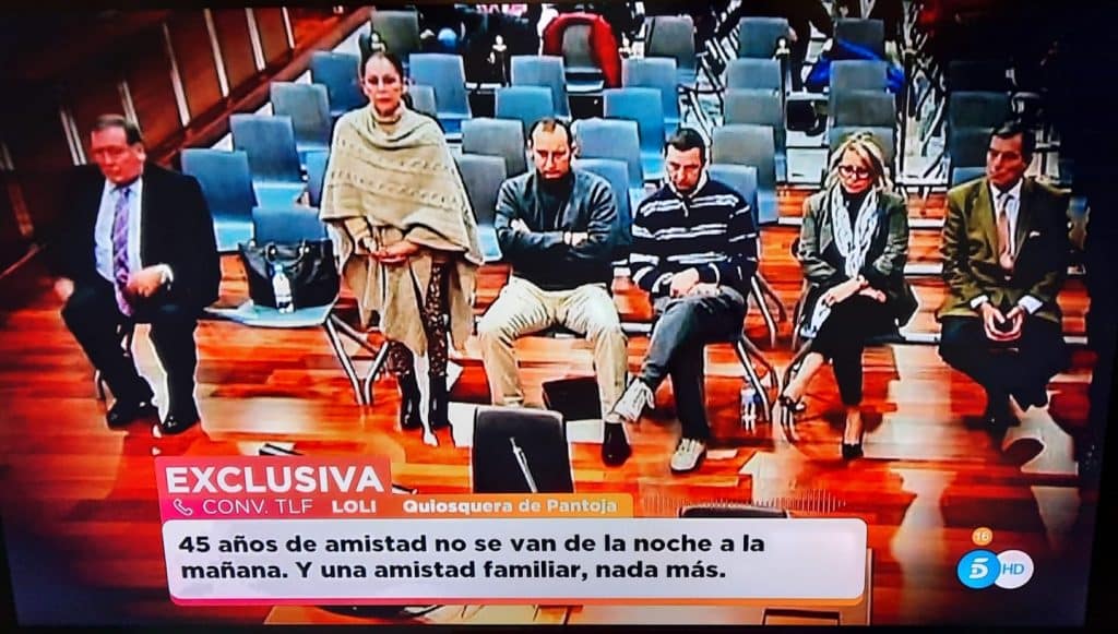 Bombazo: Loli, la quiosquera, amiga íntima de Isabel Pantoja a la que le debe 80.000 euros, rompe su silencio