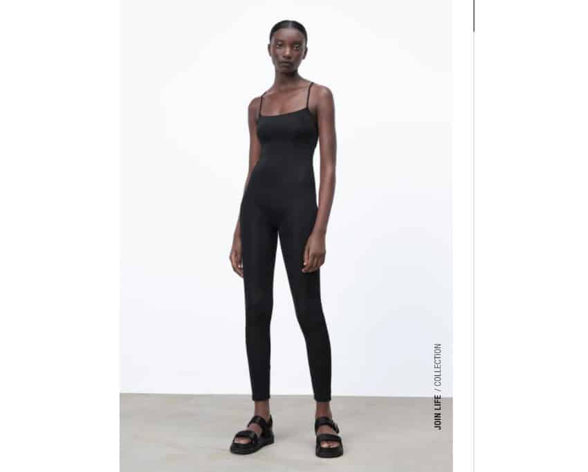 Zara: El mono denim roto que sienta de maravilla
