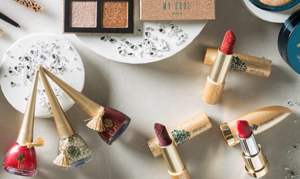 Consigue los labios perfectos con las barras y perfiladores de Deliplus