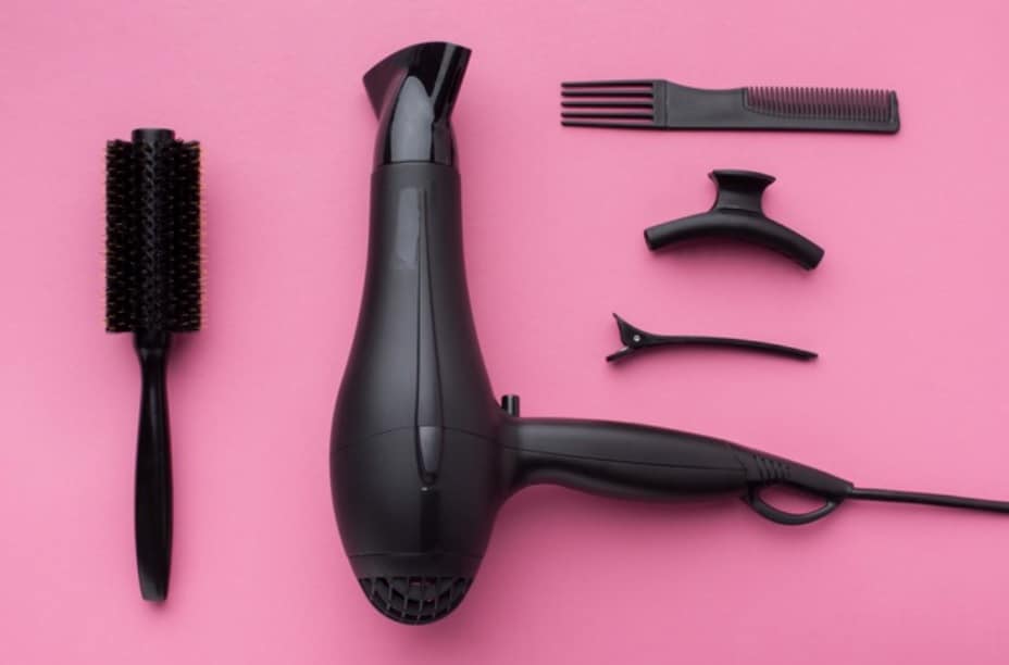 Trucos para que el esmalte de uñas seque rápido