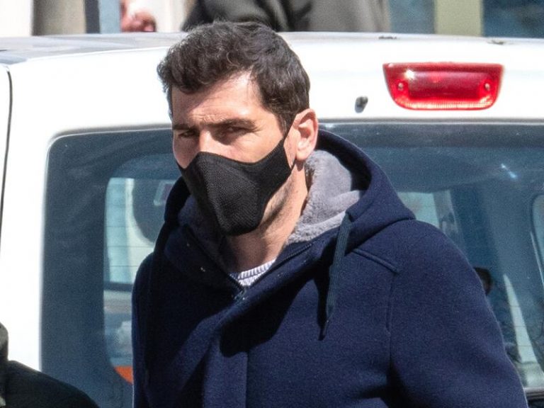 Primera reacción de Iker Casillas  tras la portada que le relaciona con Sara Denez