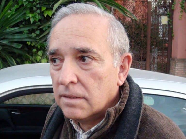 José Antonio podría sacar tajada de la docuserie de Rocío Carrasco