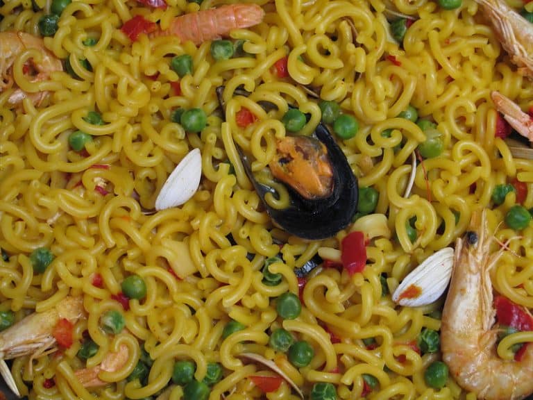 La Fideua que nada tiene que envidiar a la paella