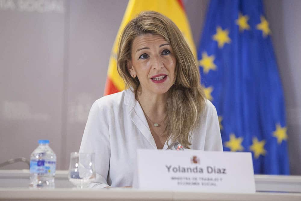 La nueva vida de Yolanda Díaz: divorciada y con superpoderes políticos