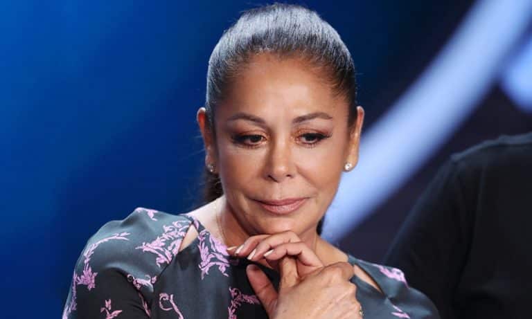 Isabel Pantoja da señales de vida para atacar a su hijo: «Hace esto por dinero»