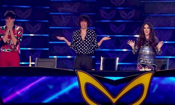 Malú y los Javis en Mask singer