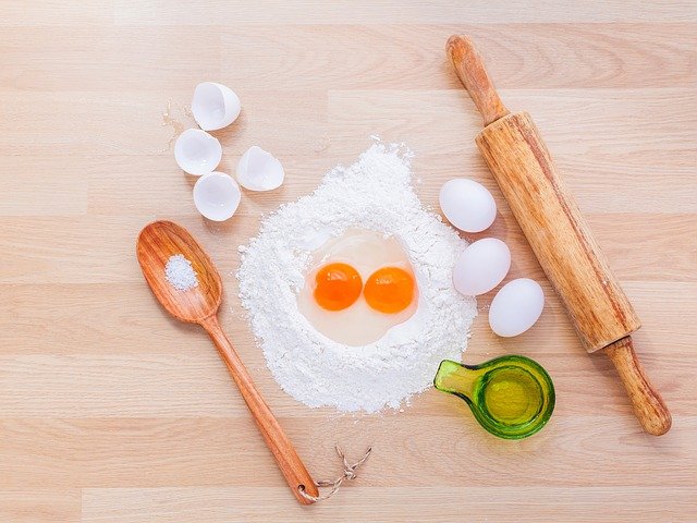 Bizcocho esponjoso con tres ingredientes