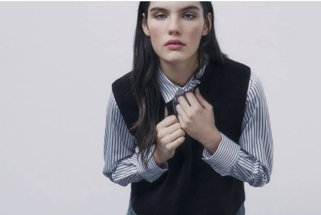 Zara: Chalecos de punto originales que van a arrasar