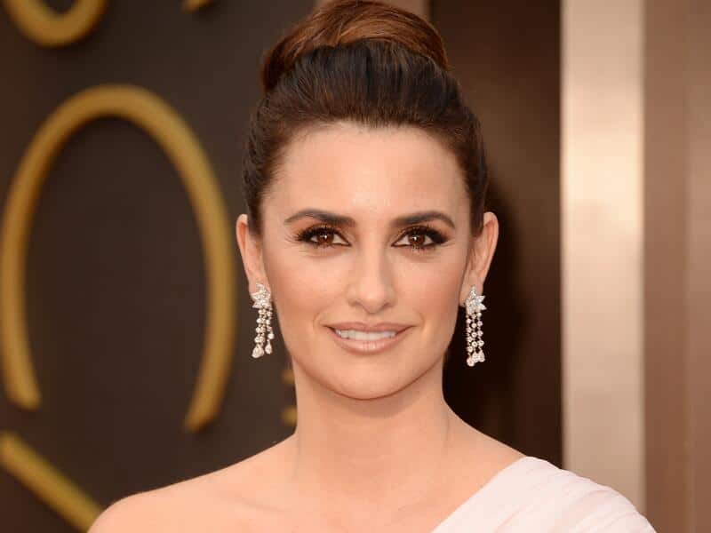 Cuatro looks de Penélope Cruz en los Oscar que han hecho historia