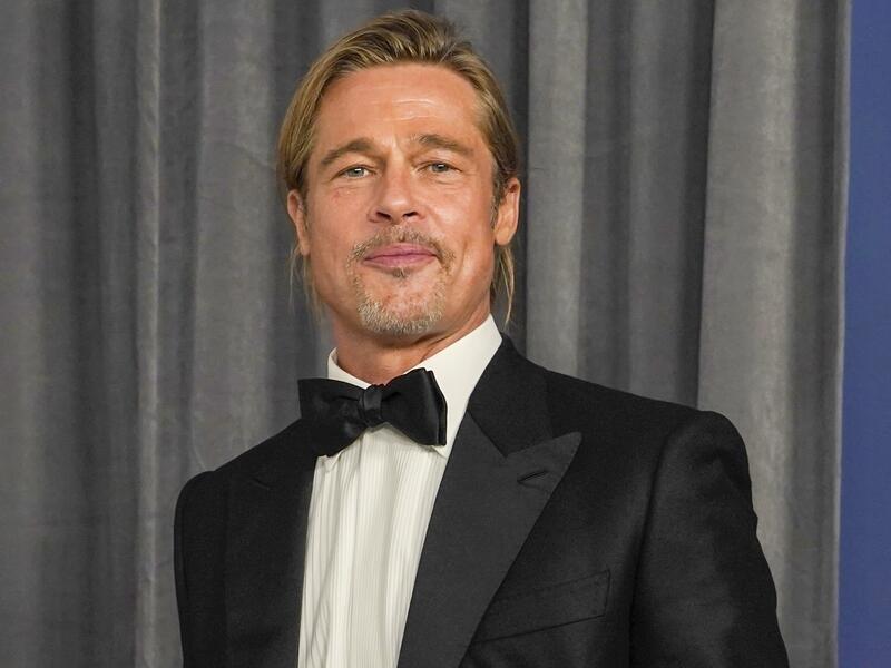 Brad Pitt, reaparece en los Oscar tras los rumores sobre su enfermedad