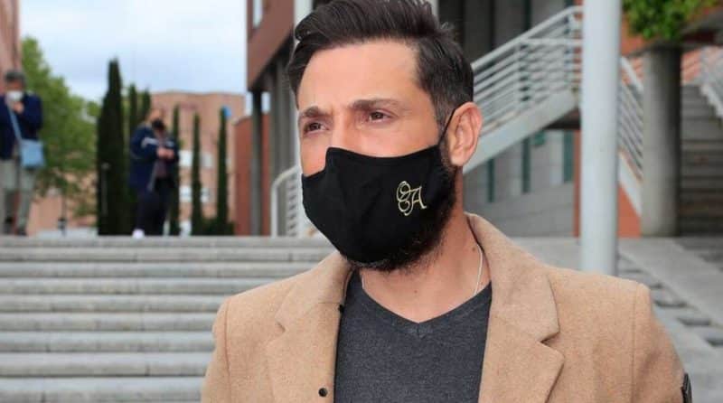 Antonio David traiciona a sus hijos el día de la boda de Rocío Carrasco
