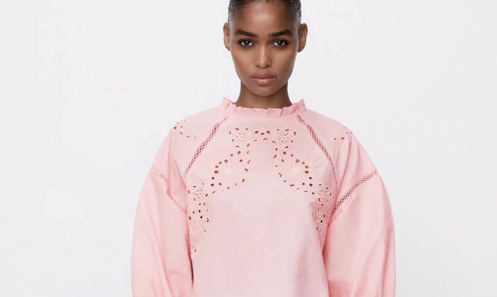 La blusa más bonita de Zara que tiene Tamara Falcó, y otras que te gustaran por sus bajos precios