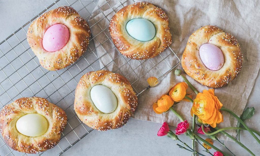 Cómo hacer en casa una mona de Pascua