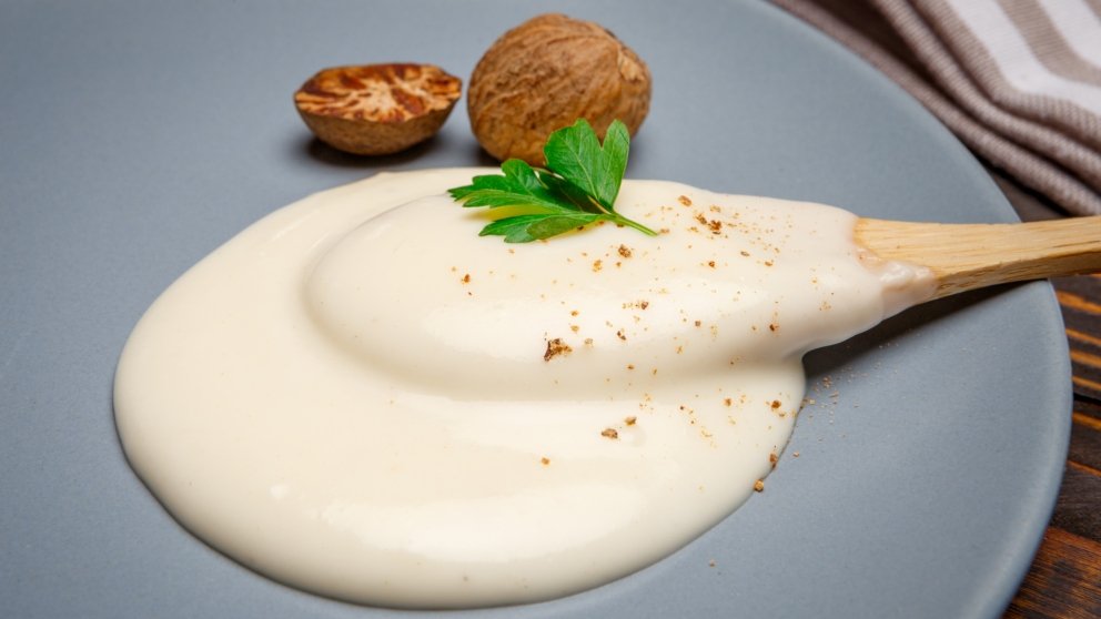 La bechamel de Chicote, y su truco para que salga perfecta