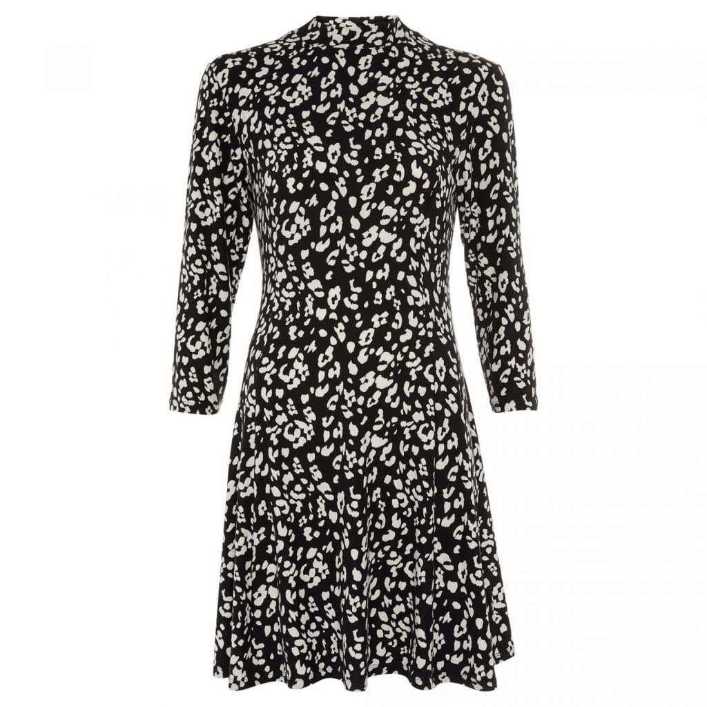 No busques más, en Primark tienes los vestidos estampados más bonitos de esta primavera