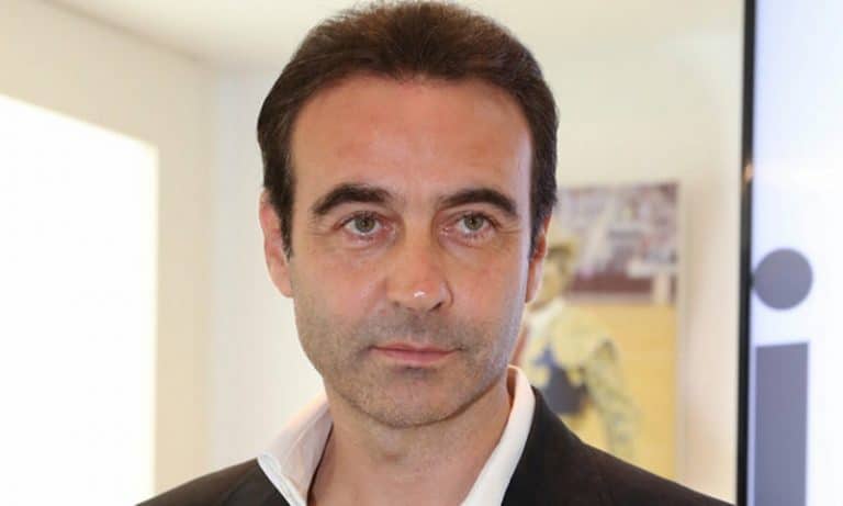 Enrique Ponce presume de su faceta como padrazo con su hija Bianca