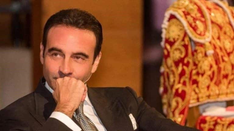 Enrique Ponce y Paloma Cuevas cara a cara: la tensión de su inesperado reencuentro