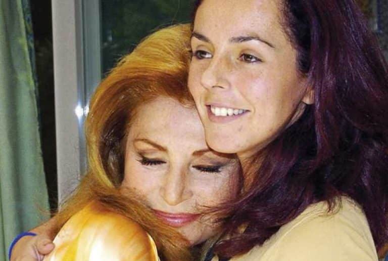 Rocío Jurado y Rocío Carrasco en 13 fotos: las imágenes más emotivas