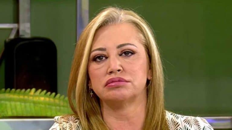 Belén Esteban, destrozada. Seguirá ingresada debido a complicaciones en la operación