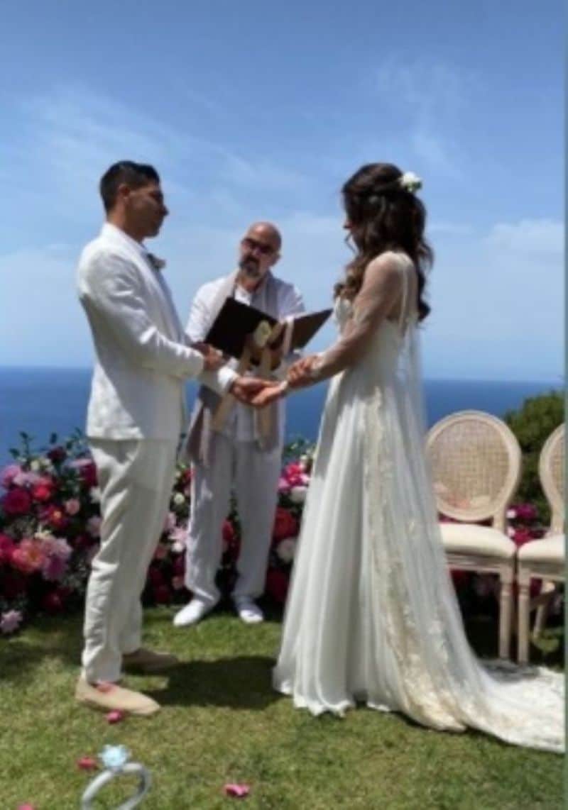 canva photo editor 2021 05 27T192430.780 Simeone celebra por todo lo alto la boda de su hijo, Giovanni Simeone