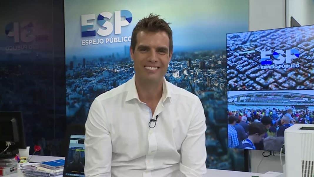 david aleman espejo publico