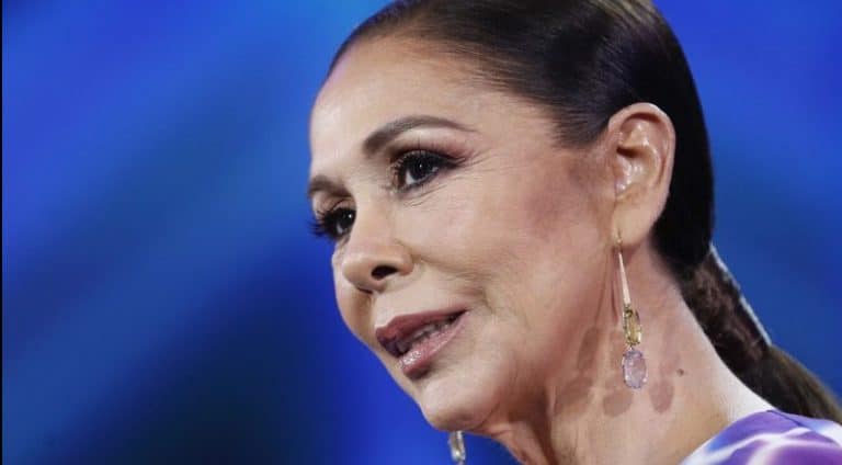 ¿Isabel Pantoja se aprovecha de sus fans para que le paguen sus caprichos? La respuesta…