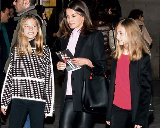 Zara, Stradivarius: la reina Letizia, ejemplo de cómo reciclar la ropa con tus hijas 