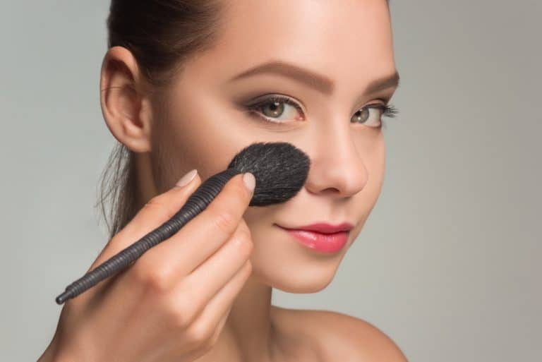 ¿Sudas con el calor? Los mejores maquillajes antibrillos