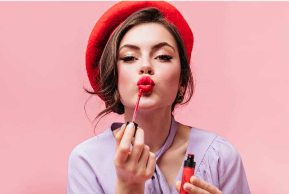 Fuera mascarillas: regresan los labios con más color que nunca