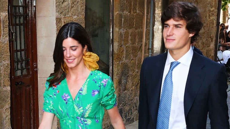 Carlos Fitz-James Stuart y Belén Corsini muy felices en su nueva etapa