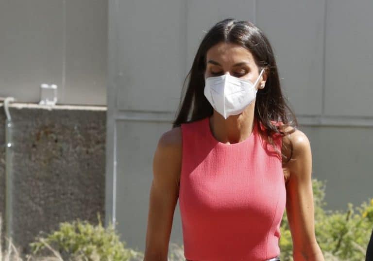 Reina Letizia: rota de dolor por la muerte de las niñas de Tenerife y Sevilla