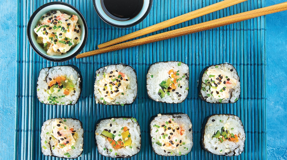 Rosalía, y el sushi su plato favorito. Así lo hace