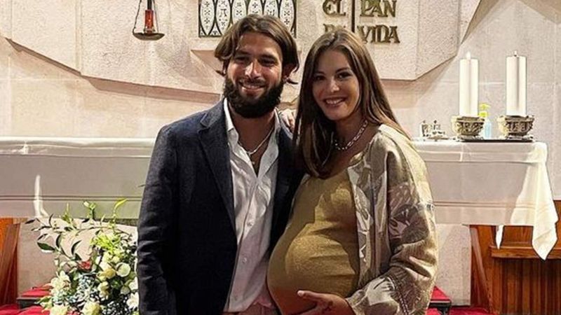 La madre de Jessica Bueno se enfrenta a la prensa tras el tremendo enfado de su hija