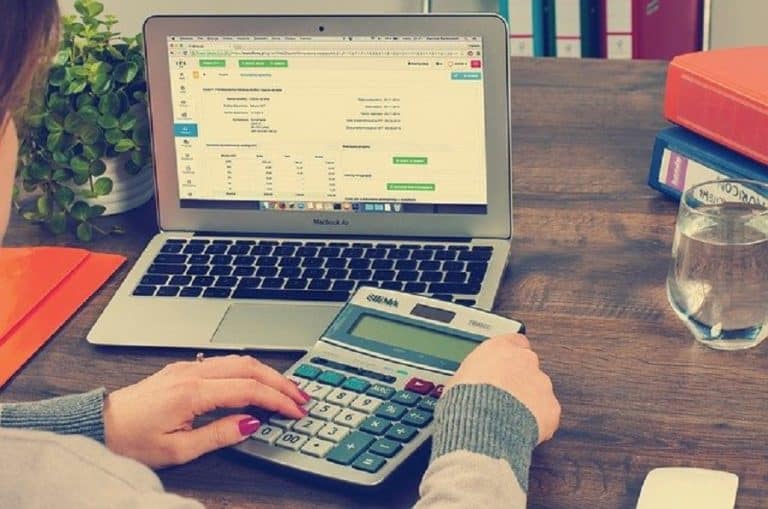 ¿Están cambiando los hábitos financieros de los españoles?