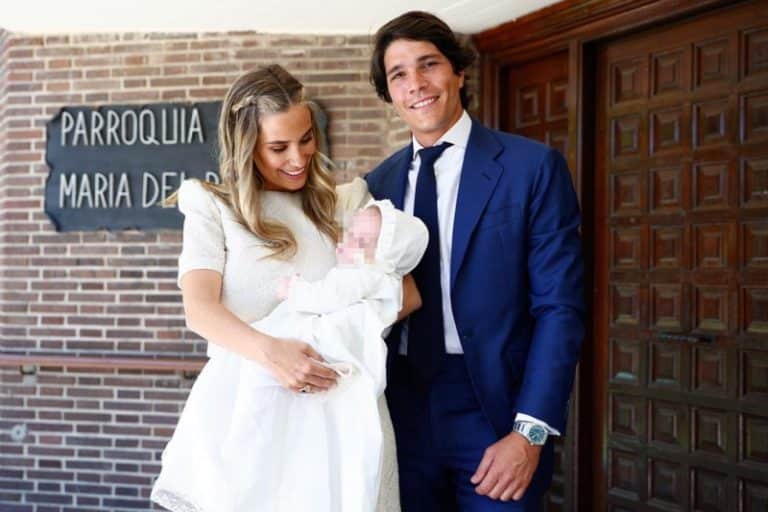 María Pombo desvela que quiere volver a ser madre en el bautizo de su primer hijo