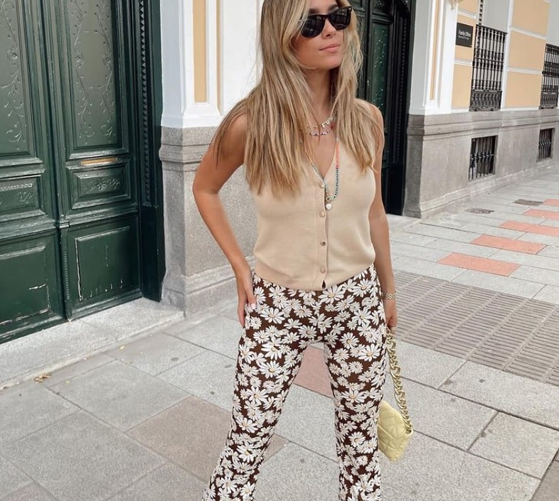 Los pantalones de María Pombo de Bershka en rebajas