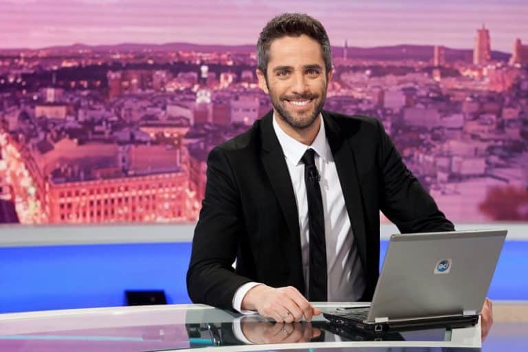 Roberto Leal desvela cómo es su vida detrás de las cámaras